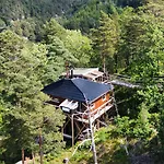 Сasa de vacaciones Gluba Treetop Elgposten *
