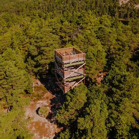 Gluba Treetop Elgposten *