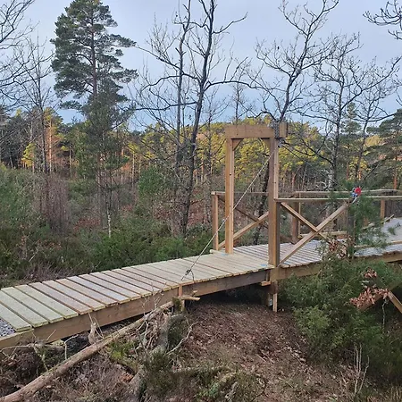 Gluba Treetop Elgposten 度假居