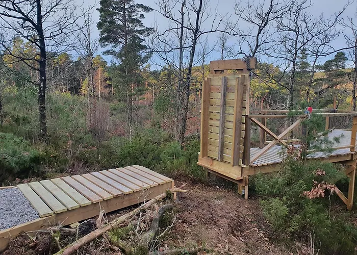 Gluba Treetop Elgposten Hébergement de vacances *