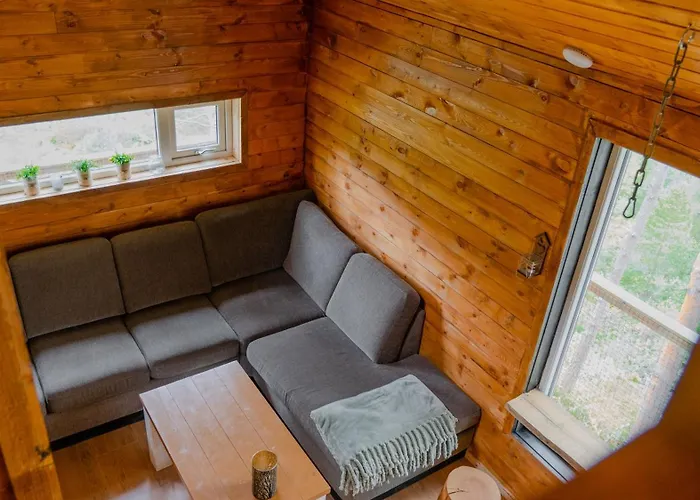 Gluba Treetop Elgposten *